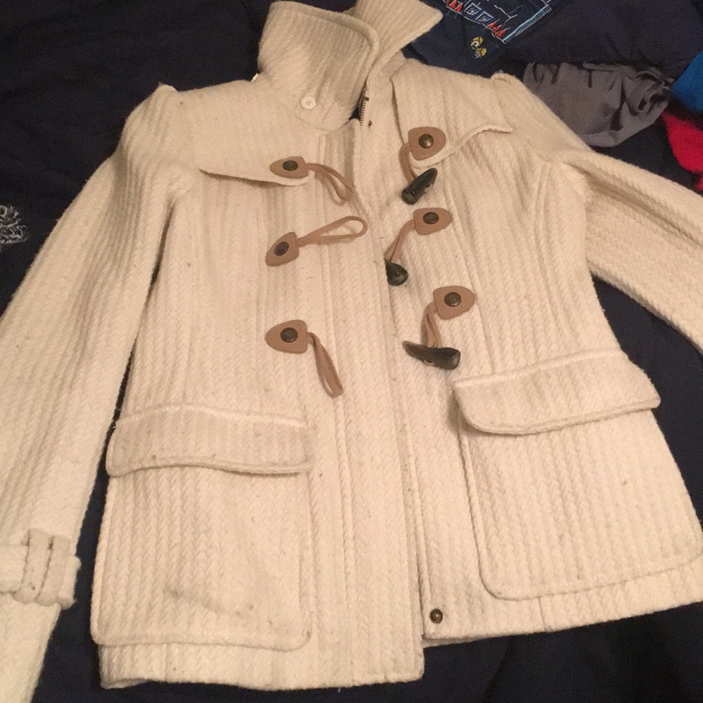 Cream Guess Buttoned Coat